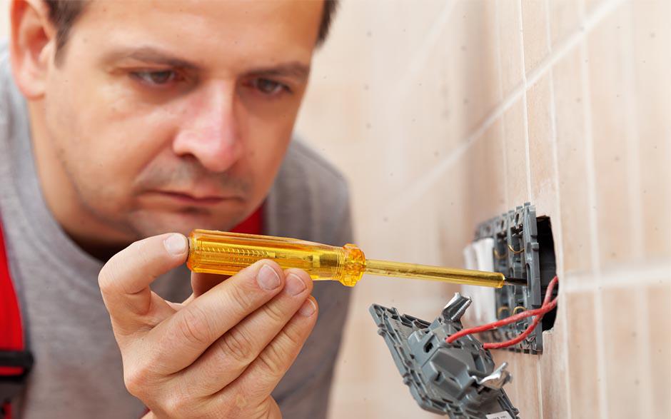 besoin d'un électricien Cergy